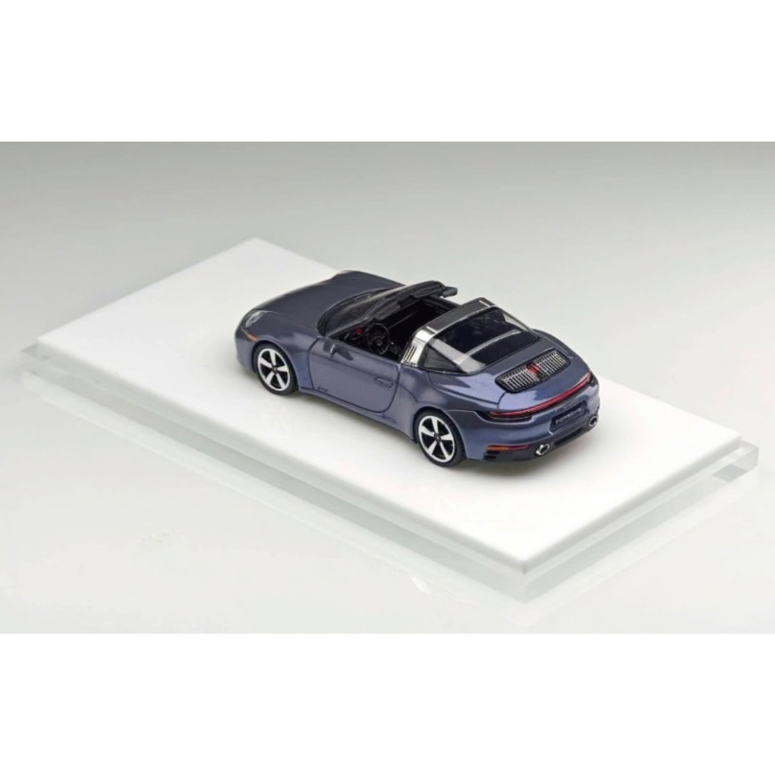*PRE-ORDER* Porsche diecast 992 Targa, 1:64 Scale (Grey) — image 3