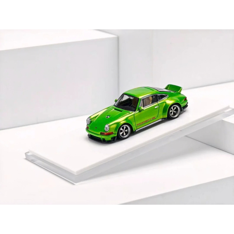 Porsche Singer DLS, 1:64 Scale (Metallic Apple Green) — image 1