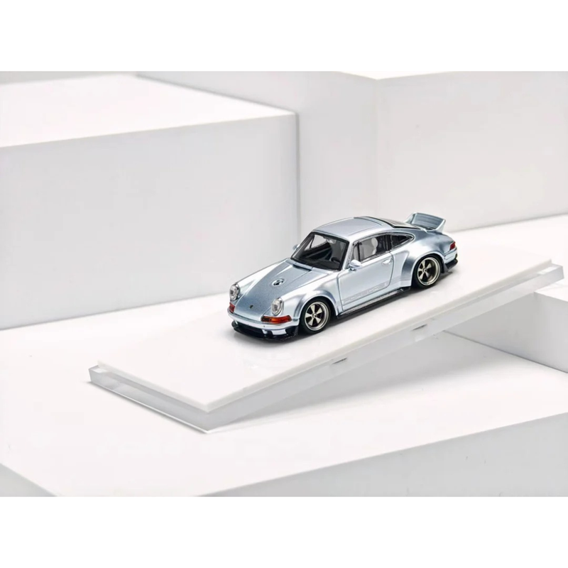 Porsche Singer DLS, 1:64 Scale (Ice Blue) — image 1