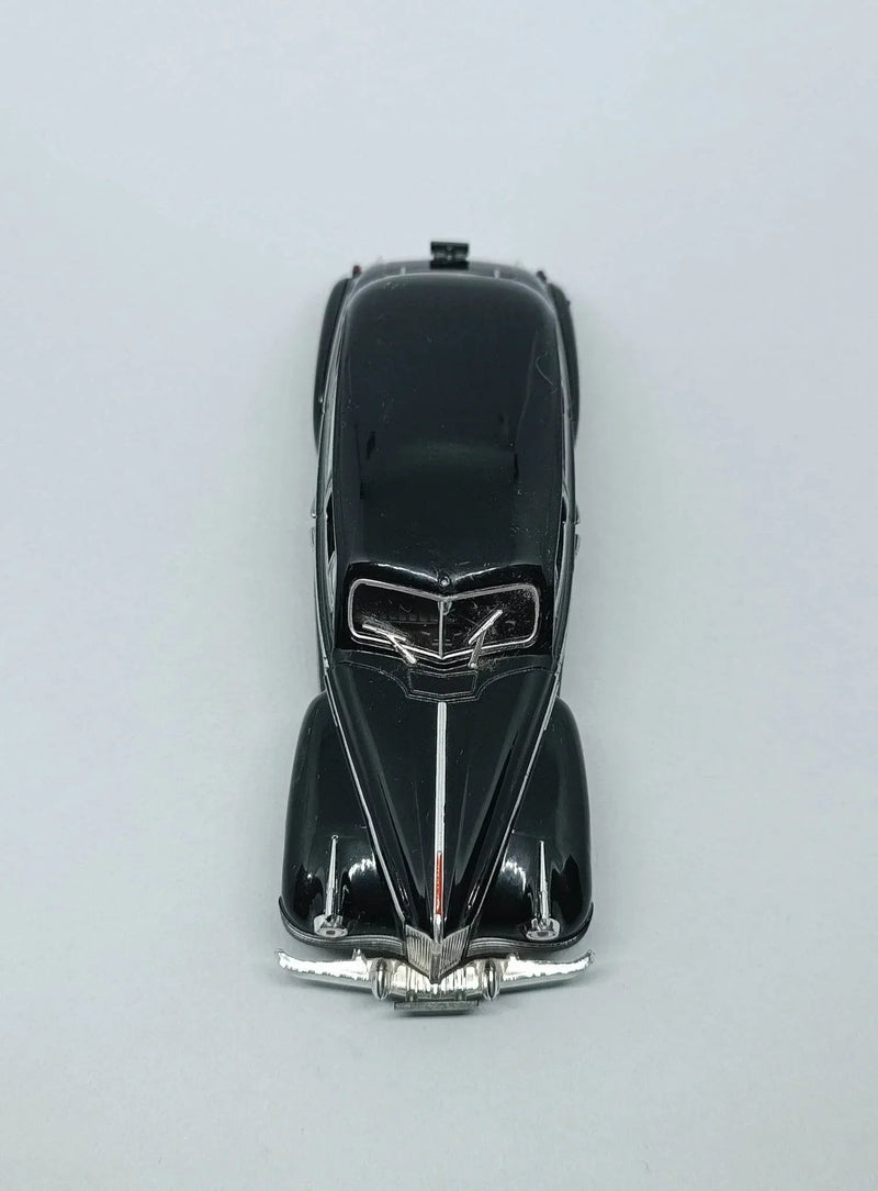 ZIS-110 Ultra Luxury Limousine, 1:64 Scale (Black) — image 2