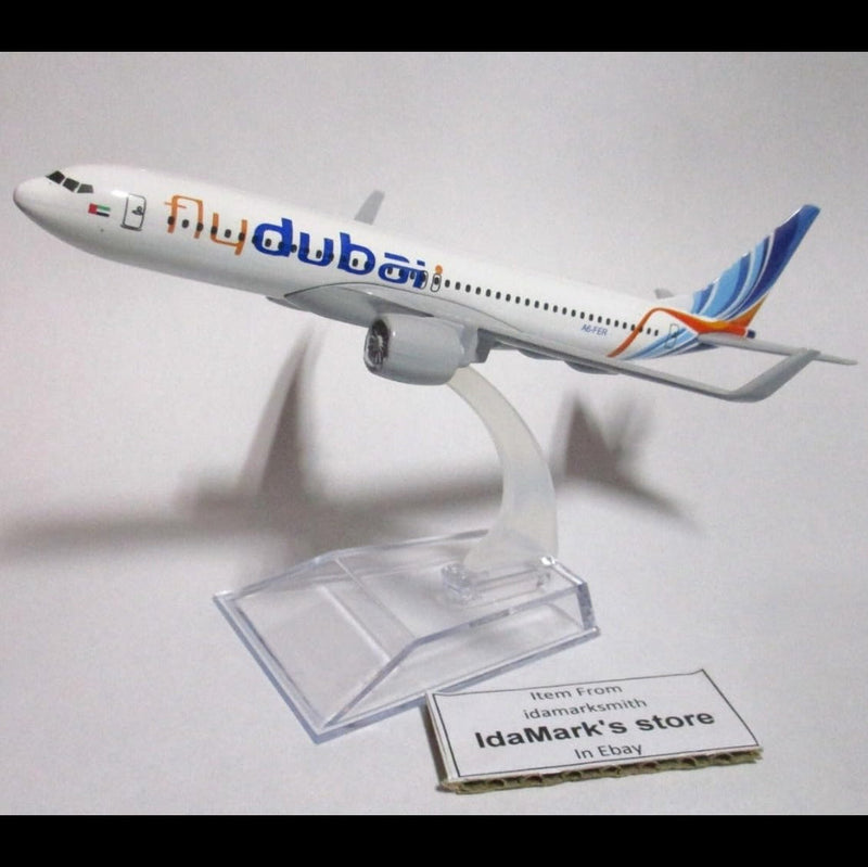Fly Dubai Aircraft Model — image 1