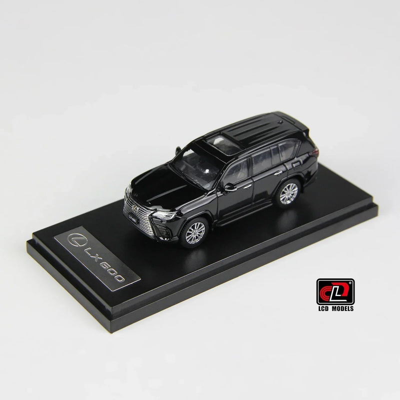 LEXUS LX600, 1:64 Scale (Black) — image 1