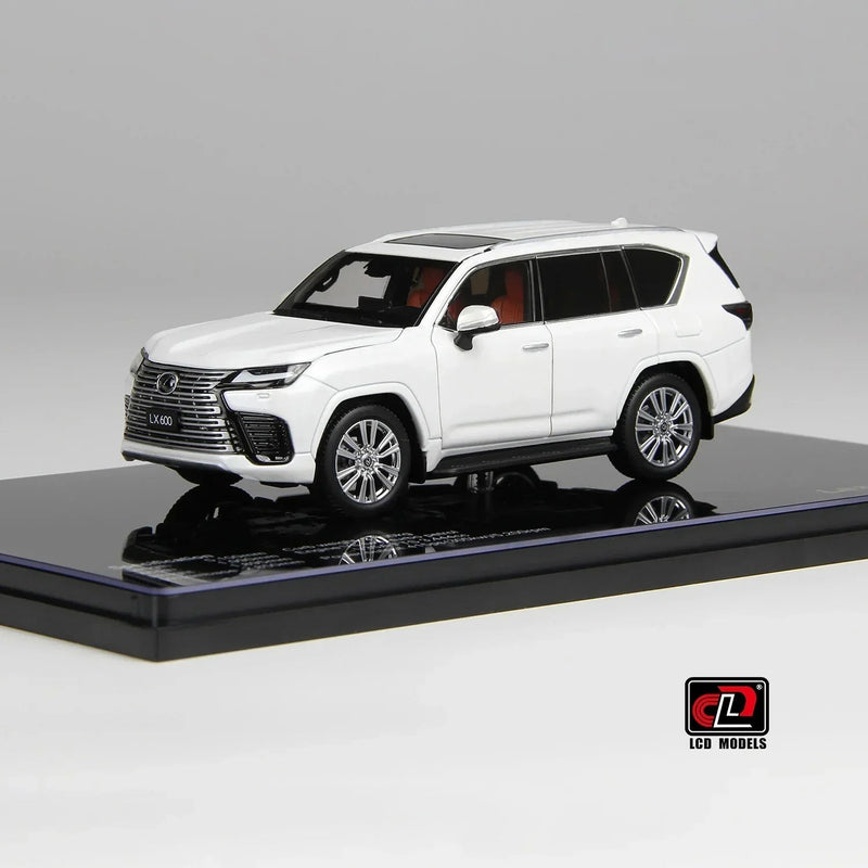 LEXUS LX600, 1:43 Scale (White) — image 2