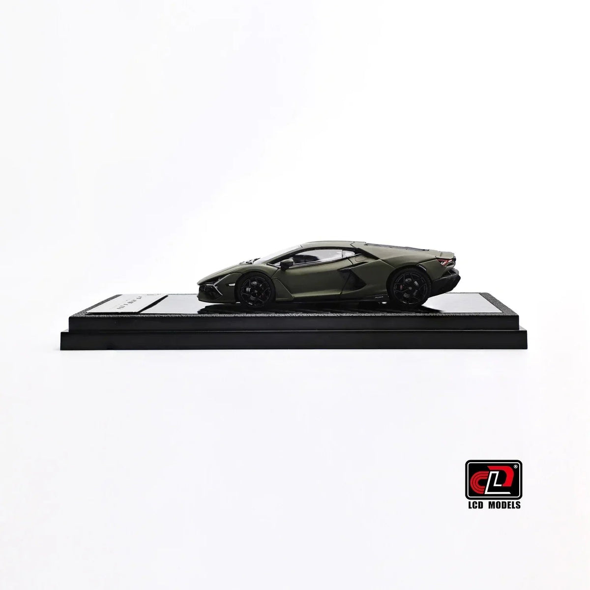 Lamborghini Revuelto, 1:64 Scale (Matte Green) — image 2