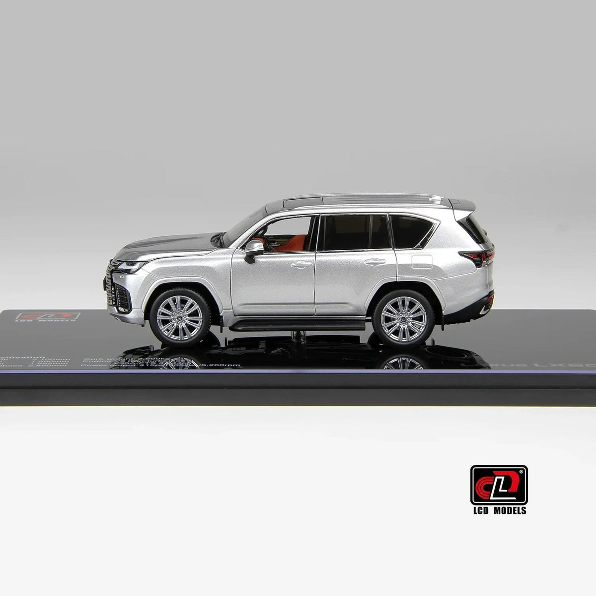 LEXUS LX600, 1:43 Scale (Silver) — image 2