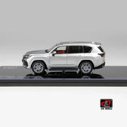 LEXUS LX600, 1:43 Scale (Silver) — image 2