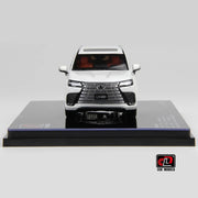 LEXUS LX600, 1:43 Scale (White) — image 3