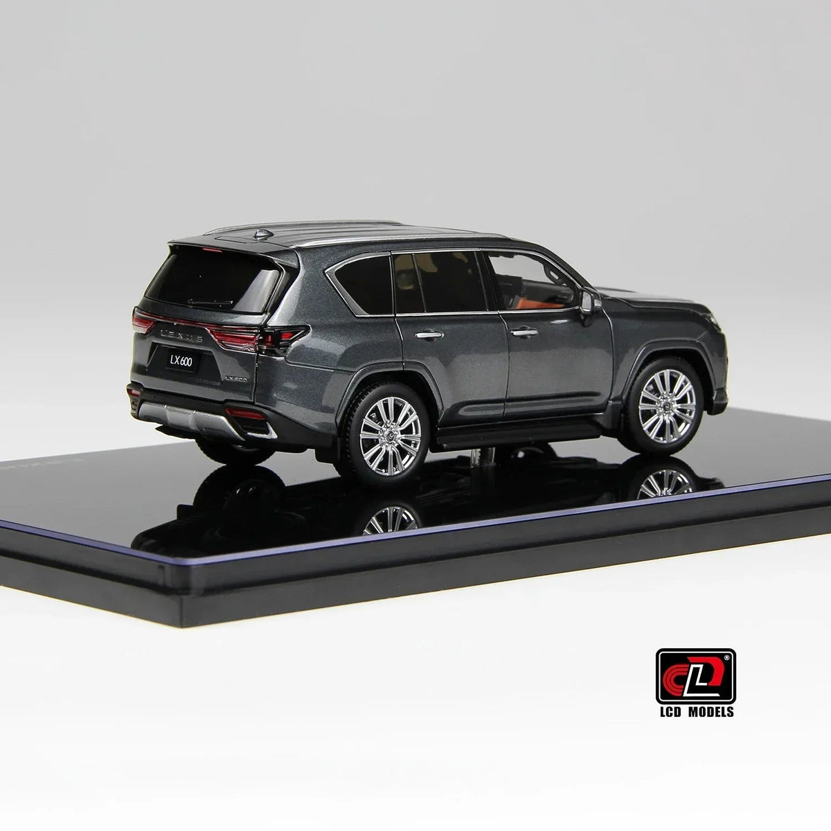 LEXUS LX600, 1:43 Scale (Grey) — image 4