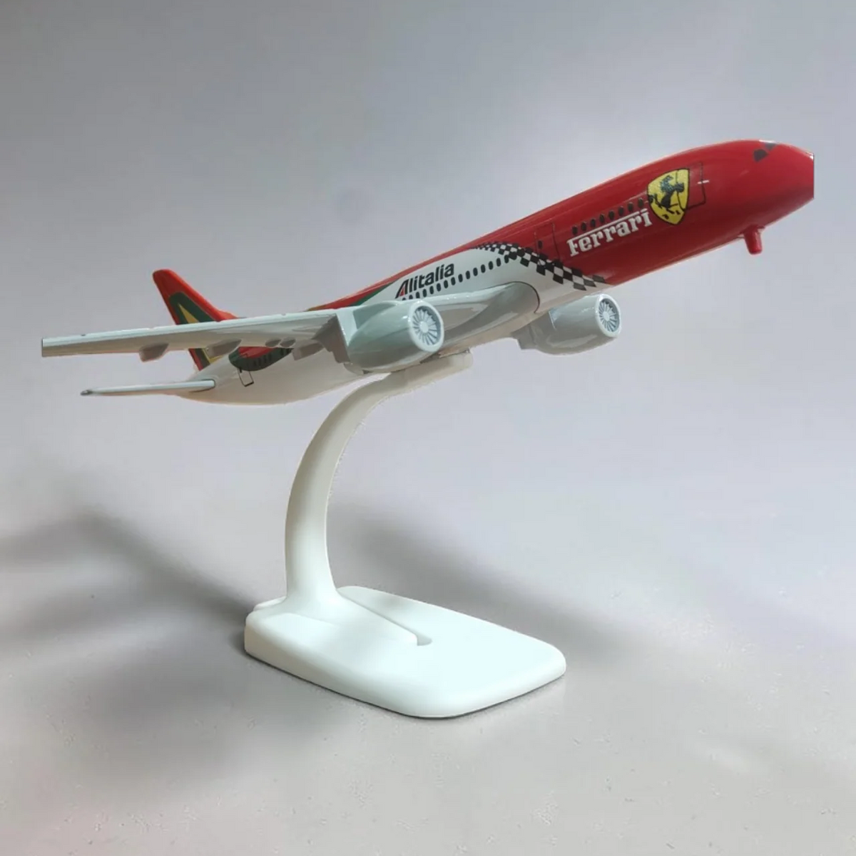 Aircraft 'Ferrari Alitalia Airlines Boeing 787 — image 2