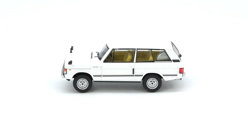 Range Rover Classic, 1:64 Scale ( White) — image 2