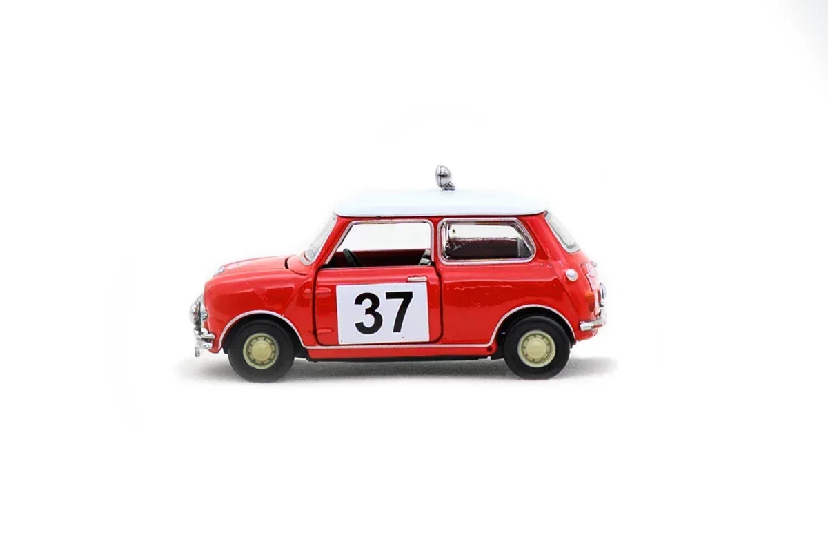 Mini Cooper MK 1 (37), 1:50 Scale — image 3