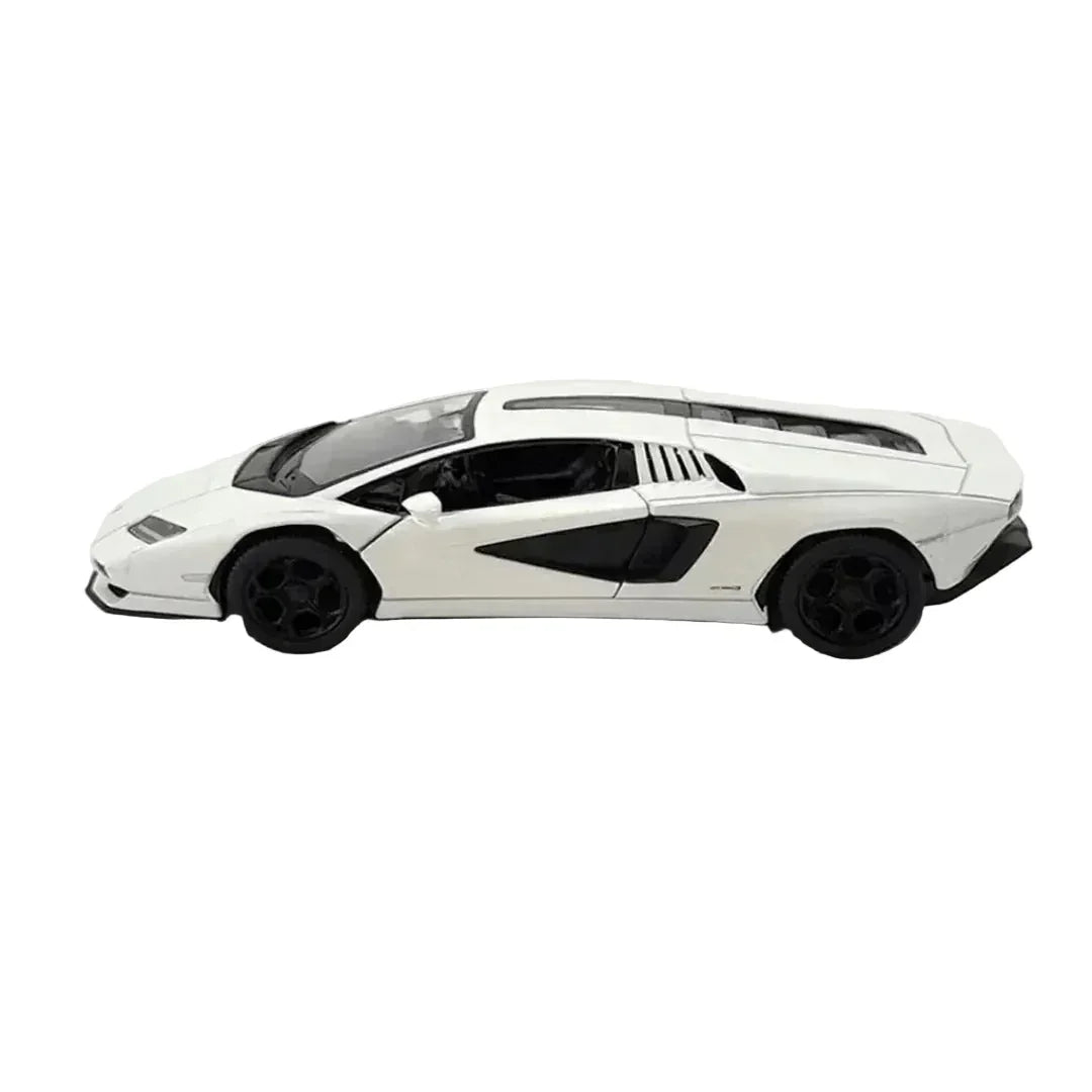 Lamborghini Countach LPI 800-4, 1:36 Scale (White) — image 2