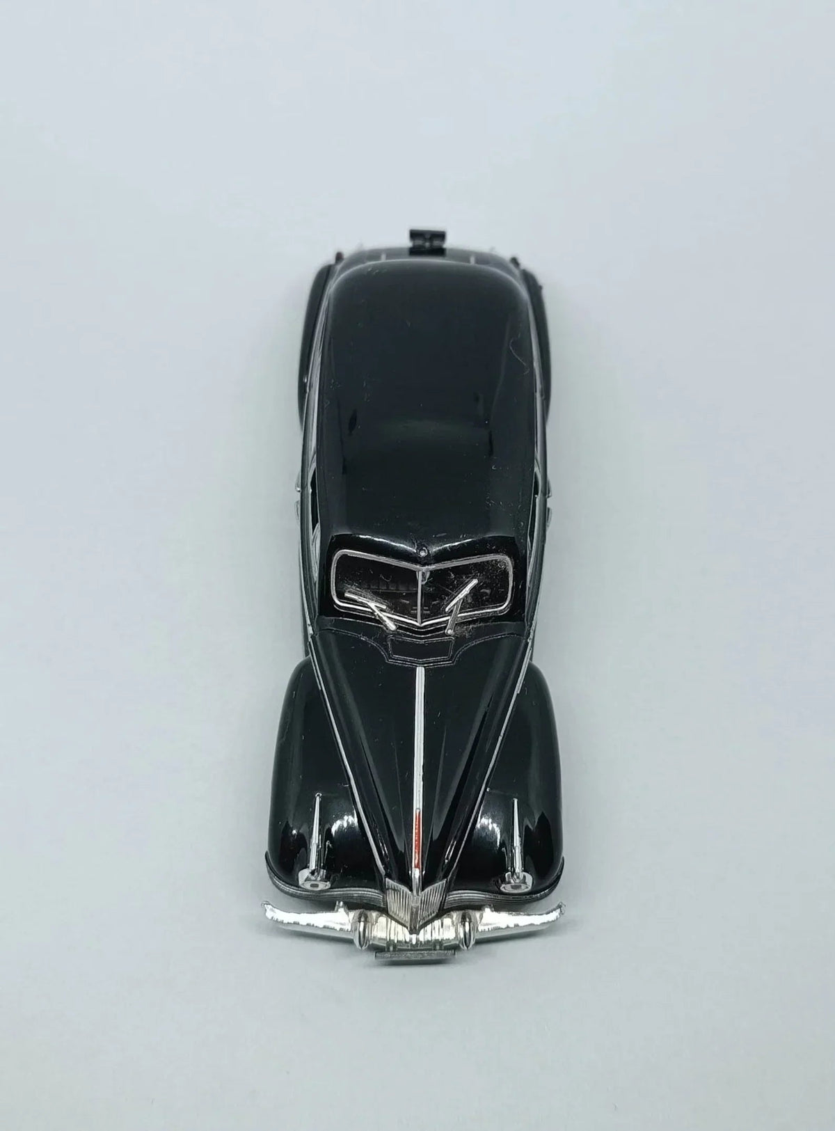 ZIS-110 Ultra Luxury Limousine, 1:64 Scale (Black) — image 5