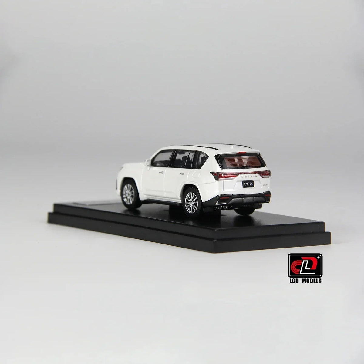 Lexus LX600, 1:64 Scale (White) — image 3