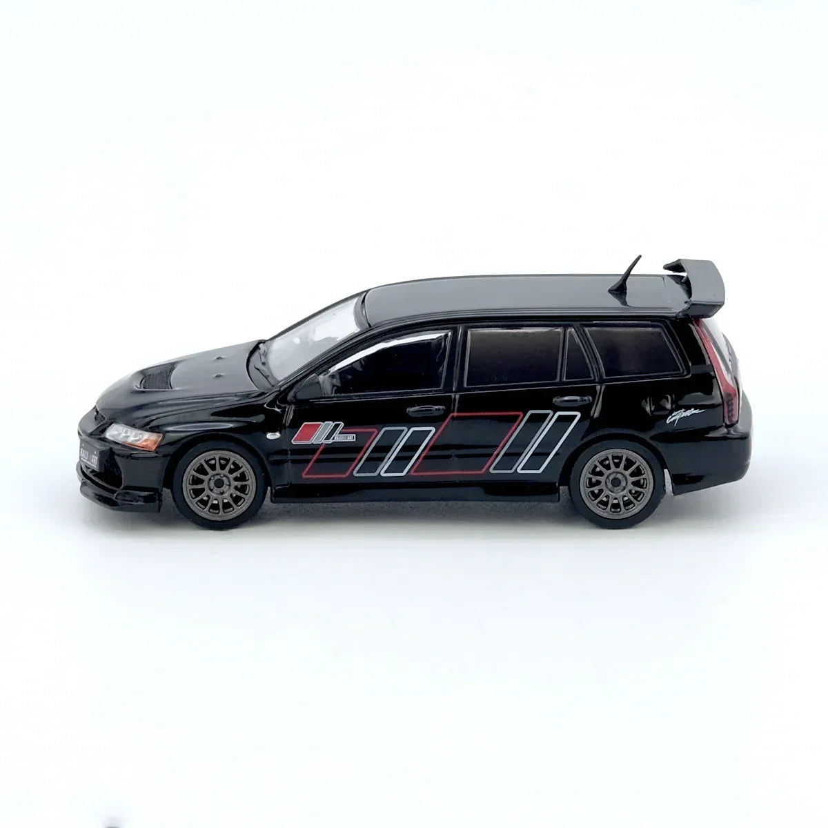 Mitsubishi Lancer Evolution IX Wagon 2005, 1:64 Scale (Black) — image 2